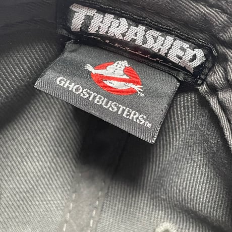 THRASHER × GHOSTBUSTERS コラボレーション OTTOスナップバックキャップ チャコールグレー×ブラック Fサイズ