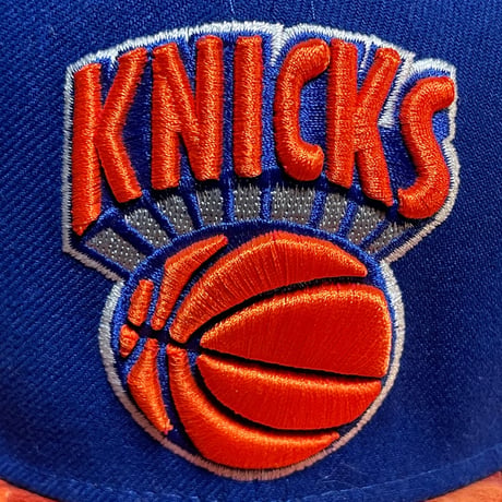NEW ERA NEWYORK KNICKS HARDWOOD CLASSICS スナップバックベースボールキャップ ブルー×オレンジ MLサイズ