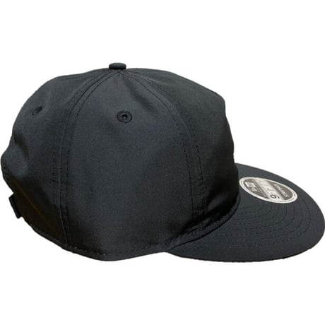 ☆タグ付き新古品☆ NEW ERA × FOG ESSENTIALS コラボレーション スナップバックキャップ ブラック Fサイズ