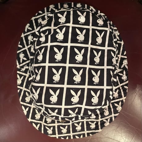 JOYRICH × PLAYBOY 総柄バケットハット ブラック×ホワイト