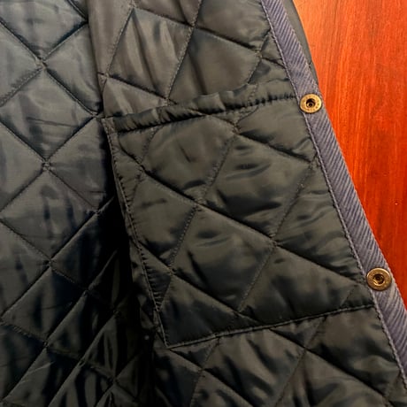 MADE IN ENGLAND製 LAVENHAM フード付きキルティングジャケット ネイビー 36/48サイズ
