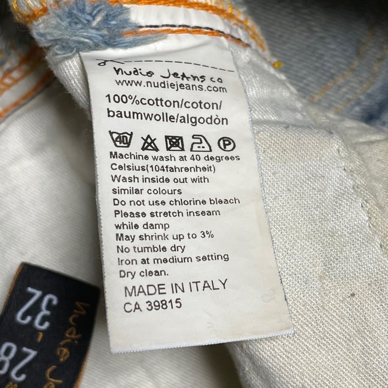 MADE IN ITALY製 Nudie Jeans デニムパンツ ライトインディゴ MADE IN ITALY製 Nudie Jeans デニムパンツ ライトインディゴ
