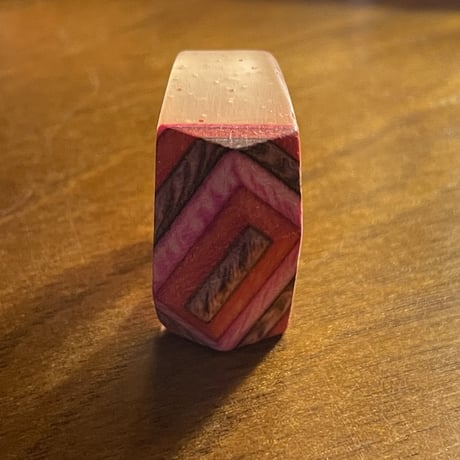 ★新品★ HANDMADE IN ITALY製 SIMONE FRABBONI リサイクルスケートボード菱形リング ピンク×クリア