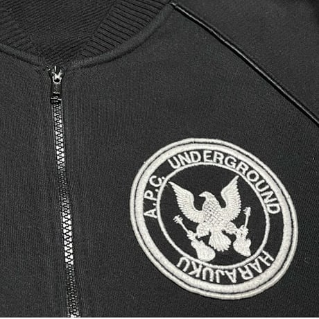 MADE IN GREECE製 A.P.C. HARAJUKU UNDERGROUND ワッペン付きスウェットジップジャケット ブラック 0サイズ