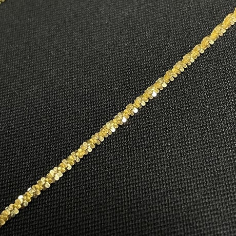 箱付き AVALANCHE 10Kイエローゴールド ツイストスパークルネックレス ゴールド 幅2mm×45cm