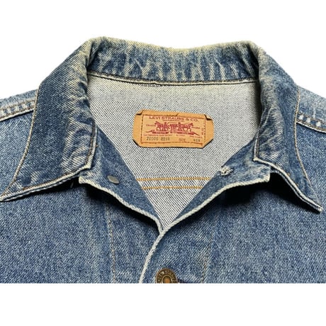 MADE IN USA製 LEVI'S デニムジャケット 70506-0216 ライトインディゴ 40Rサイズ