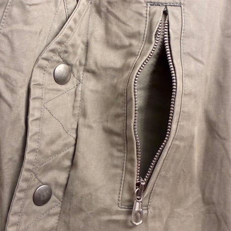 MADE IN ITALY製 90s～00s MARC JACOBS コットンアーミーベスト カーキ 44サイズ