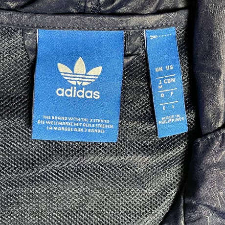 PAKAIAN adidas フルジップナイロンパーカー ネイビー Mサイズ