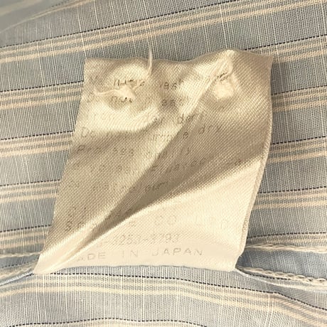 ▲訳あり商品▲ MADE IN JAPAN製 BARNEYS NEWYORK ストライプ柄 長袖ボタンダウンコットンリネンシャツ ライトブルー Mサイズ