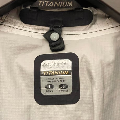Columbia TITANIUM フルジップナイロンジャケット ブラック Lサイズ