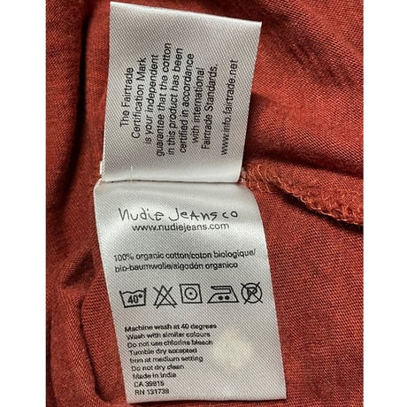 nudie jeans 無地ポケット付きオーガニックコットンTシャツ バーガンディ XSサイズ