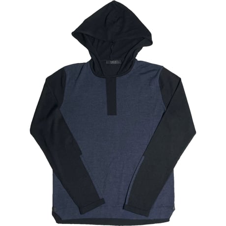 MADE IN ITALY製 VNECK プルオーバーメリノウールパーカー ネイビー×ブラック 50サイズ
