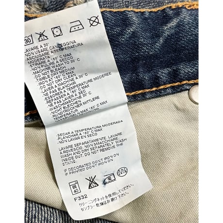 ☆タグ付き新古品☆ MADE IN ITALY製 Just Cavalli スタッズ付きダメージ加工デニムパンツ インディゴ W40サイズ