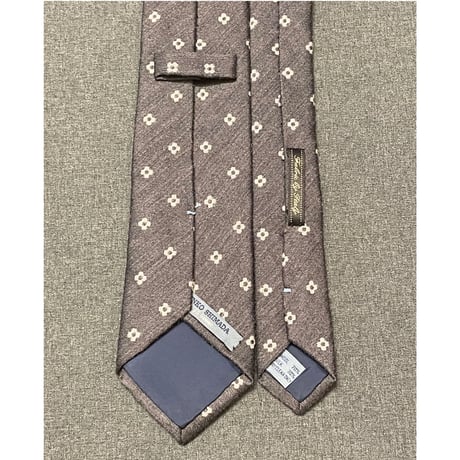 MADE IN JAPAN製 JUNKO SHIMADA JS homme イタリア生地小紋柄ウールシルクネクタイ チャコールグレー