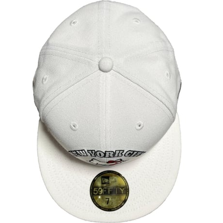 ☆タグ付き新古品☆ NEWERA × HELLO KITTY NEW YORK CITY コラボレーションベースボールキャップ ホワイト 7 1/2サイズ