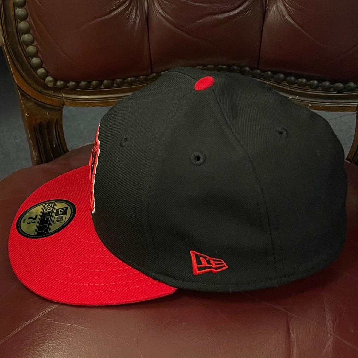 激レア 世界288個限定 MADE IN USA製 NEW ERA CAPTURE THE F