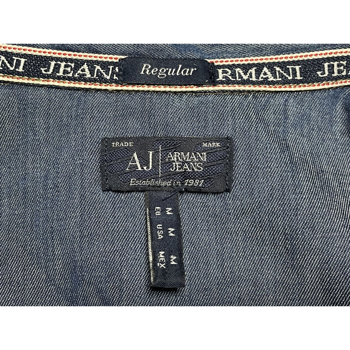 【美品】ARMANI JEANS 長袖シャツ レディース Mサイズ fit=scale-down,w=1200