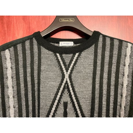 MADE IN FRANCE製 FIELDING PARIS アクリルウールクルーネック3Dニットセーター ブラック×グレー M/42サイズ