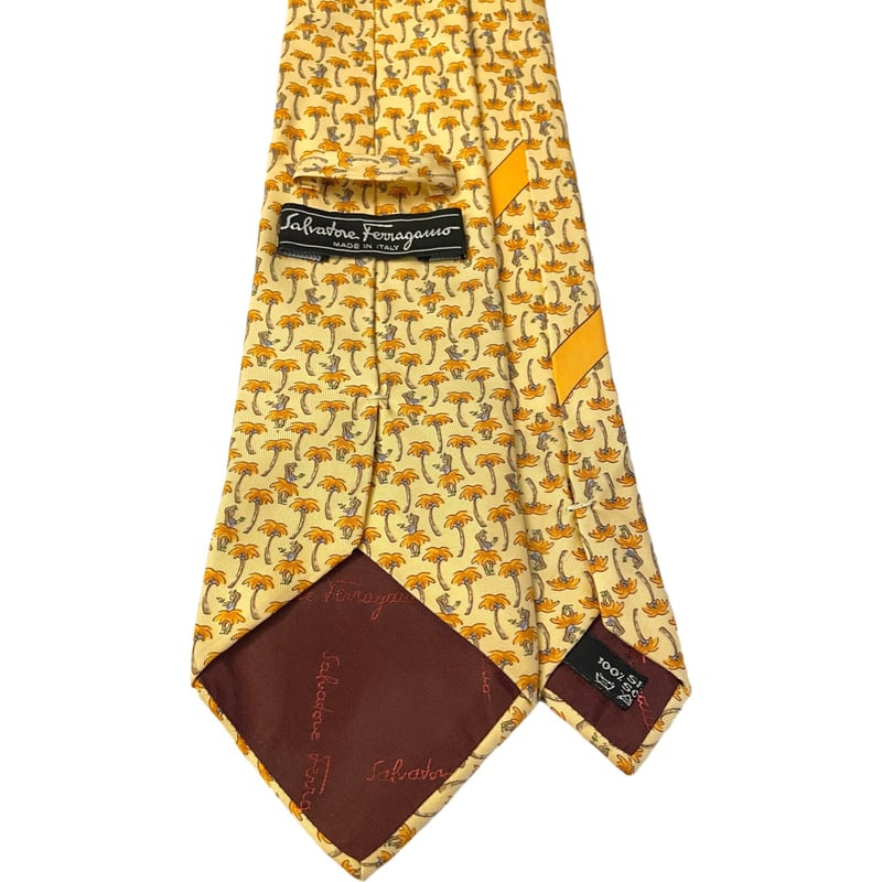 MADE IN ITALY製 Salvatore Ferragamo 南国柄シルクネクタイ イ MADE IN ITALY製 Salvatore Ferragamo 南国柄シルクネクタイ イ