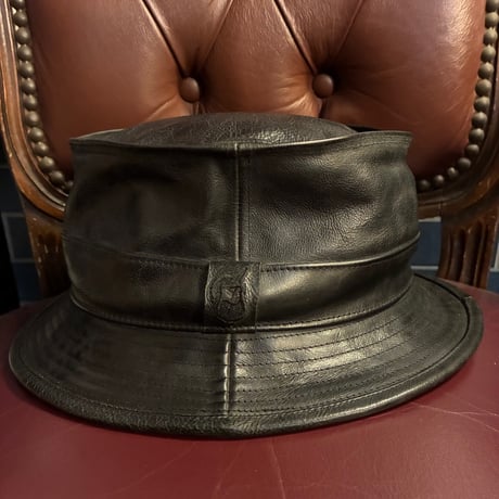 激レア MADE IN JAPAN製 SWAGGER COW LEATHER 牛革 本革レザーバケットハット ブラック Mサイズ