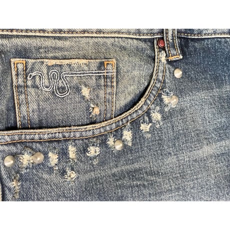 ☆タグ付き新古品☆ MADE IN ITALY製 Just Cavalli スタッズ付きダメージ加工デニムパンツ インディゴ W40サイズ