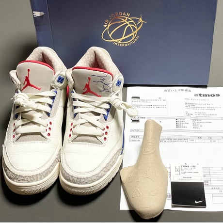 箱、黒タグ、納品書付き NIKE AIR JORDAN3 INTERNATIONAL FLIGHT スニーカー トリコロール US8/26cm