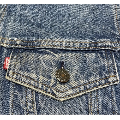 MADE IN USA製 LEVI'S デニムジャケット 70506-0216 ライトインディゴ 40Rサイズ