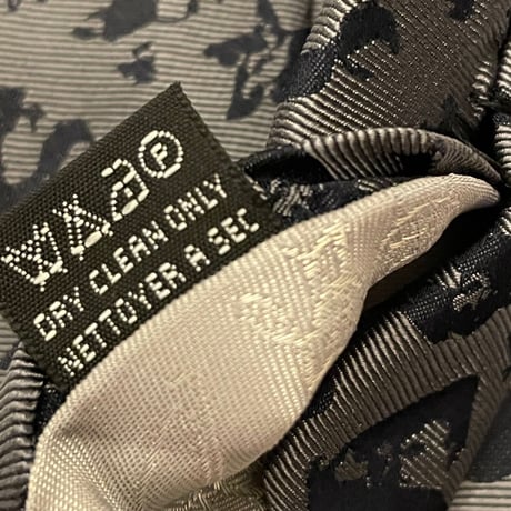 MADE IN ITALY製 Vivienne Westwood 総柄シルクネクタイ ダークグレー