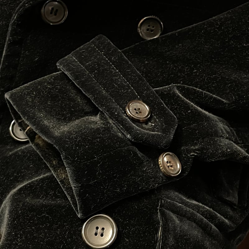 MADE IN ITALY製 GUCCI ベルベットPコート ブラック 48サイズ MADE IN ITALY製 GUCCI ベルベットPコート ブラック 48サイズ