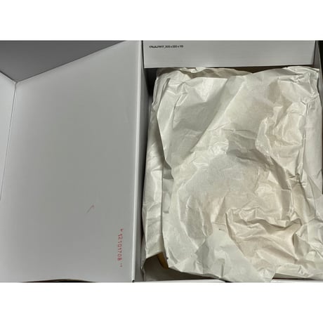 箱付き NIKE WMNS AIR JORDAN 1 RETRO SEASON OF HER COLLECTION スニーカー アイスピーチ×ホワイトメタリックゴールド WMNS8/25cm