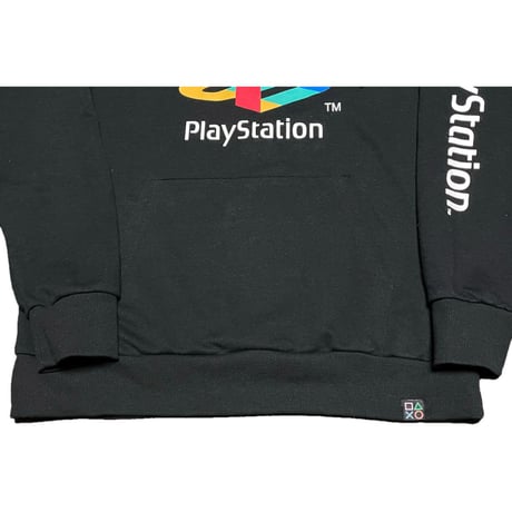 PlayStation ロゴプリントプルオーバーパーカー ブラック Lサイズ