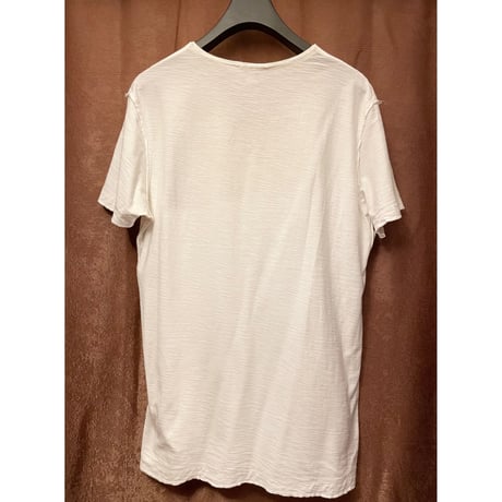 DIESEL VネックTシャツ アイボリー Mサイズ