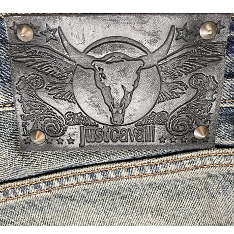☆タグ付き新古品☆ MADE IN ITALY製 Just Cavalli スタッズ付きダメージ加工デニムパンツ インディゴ W40サイズ