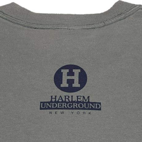 ▲訳あり商品▲ HARLEM UNDERGROUND ロゴプリント半袖Tシャツ セージグリーン Mサイズ