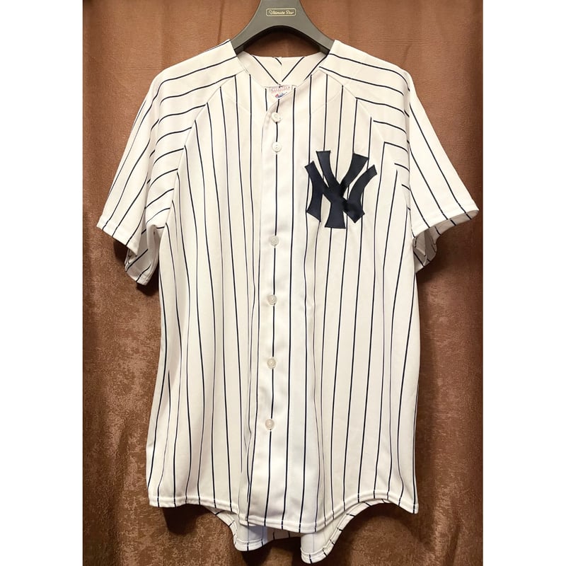 新品 ニューヨーク・ヤンキース ストライプジャケット Lサイズ 新品 ニューヨーク・ヤンキース ストライプジャケット Lサイズ