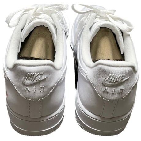 ☆箱、黒タグ、替え紐付き新古品☆ NIKE AIR FORCE 1 × SUPREME Wネームスニーカー US10/28cm