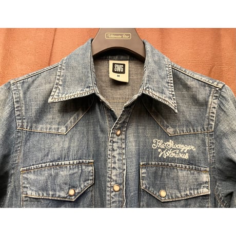 MADE IN JAPAN製 SWAGGER バック刺繍長袖デニムウエスタンシャツ インディゴ Mサイズ