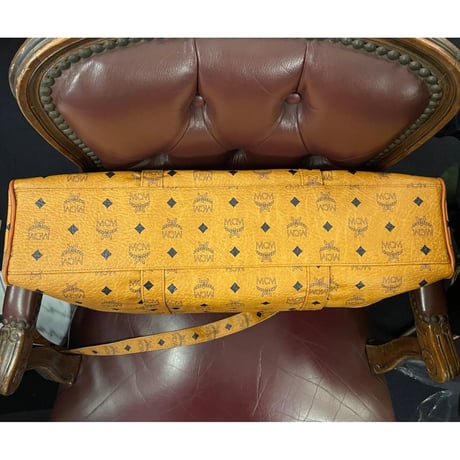 激レア TISA PHENOMENON × MCM トリプルネームモノグラム柄トートバッグ コニャック