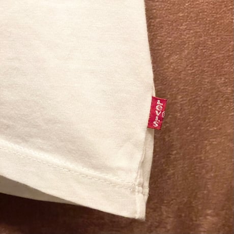 LEVI'S × PEANUTS SNOOPY コラボレーションプリントTシャツ ホワイト Sサイズ