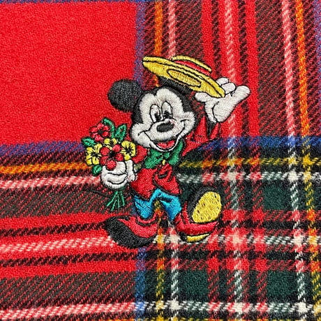 ▲訳あり商品▲ MADE IN ITALY製 WALT DiSNEY ISIDE S.P.A. EUROPE ミッキーマウス刺繍タータンチェック柄ウールカシミヤマフラー レッド