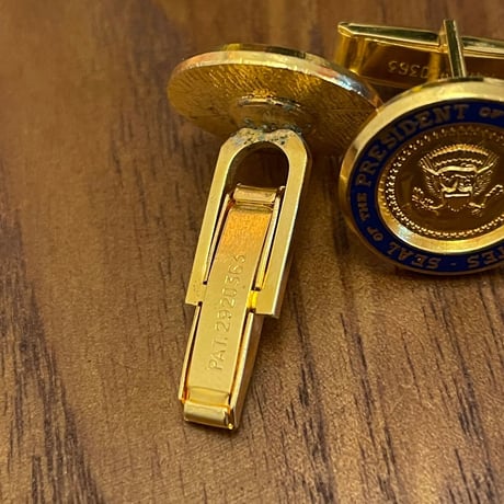 SEAL OF THE PRESIDENT OF THE UNITED STATES カフスボタン ゴールド