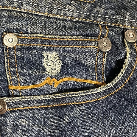 MADE IN ITALY製 PT05 AOTEAROA NEW ZEALAND デニムパンツ インディゴ W30サイズ