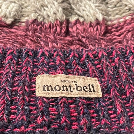 mont-bell ポンポン付きケーブルニット帽 パープル×グレー