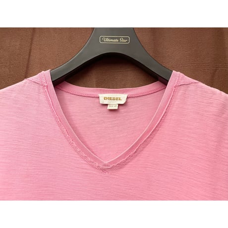 DIESEL VネックTシャツ ピンク XSサイズ