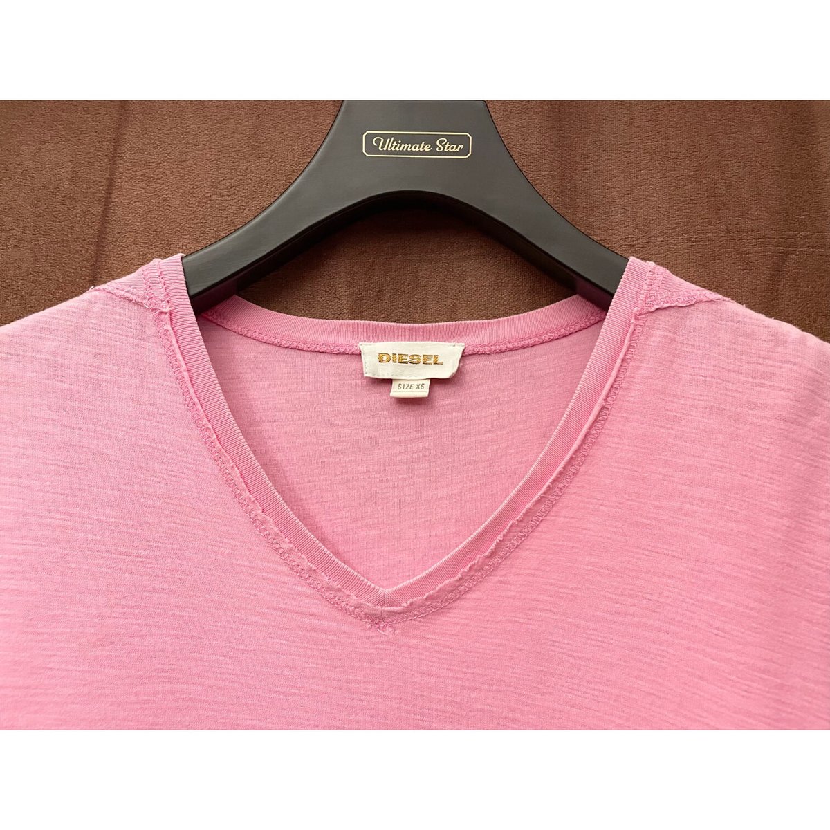 DIESEL VネックTシャツ ピンク XSサイズ | Ultimate Star