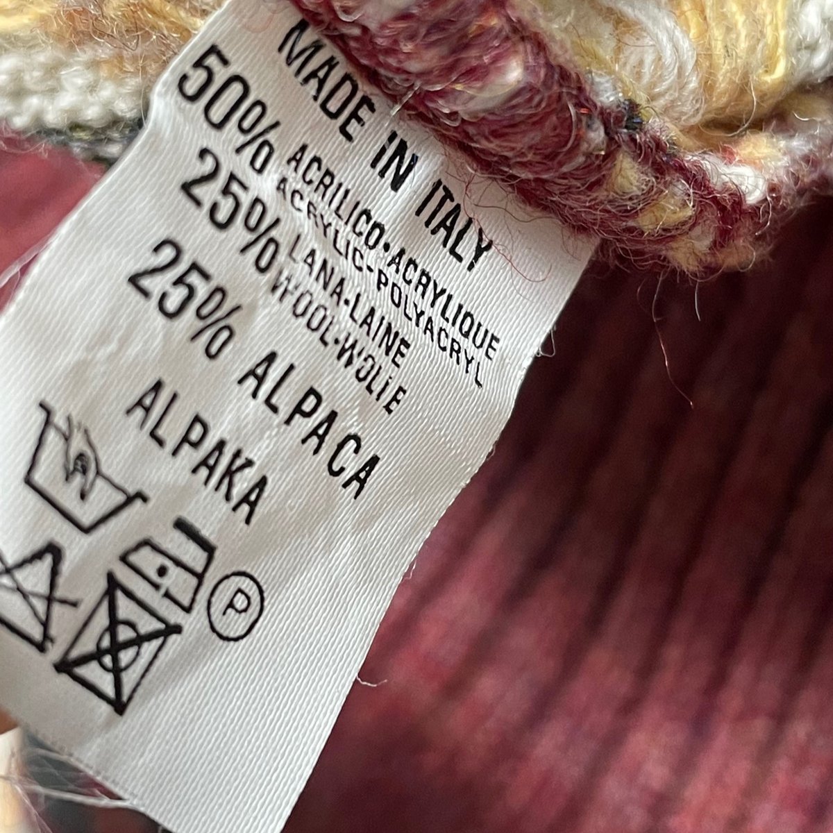 MADE IN ITALY製 GIAN MARCO VENTURI 総柄クルーネックセーター  