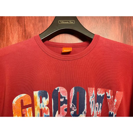 MADE IN PORTUGAL製 HUGO BOSS 長袖プリントTシャツ レッド Mサイズ