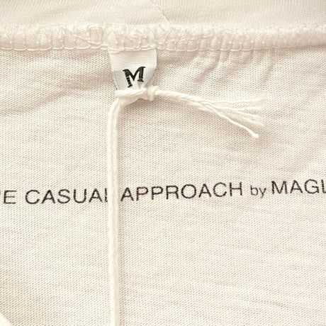 ★新品★ MADE IN ITALY製 MAGLIA 2024年SSモデル「APERITIVO」バックプリントクルーネックTシャツ ホワイト S～Lサイズ