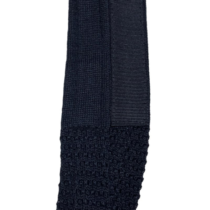 【未使用】fiorio フィオリオ　ネクタイ　ソリッド　紺　タグ付き 未使用】fiorio フィオリオ ネクタイ ソリッド 紺 タグ付き 未使用