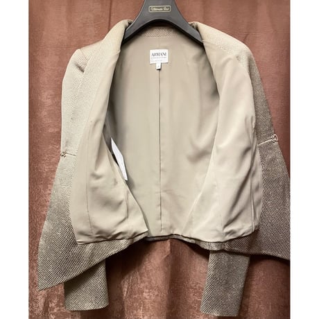 MADE IN ITALY製 ARMANI COLLEZIONI ノーカラージャケット シャンパンゴールド 38サイズ